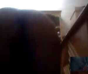 Onun fan şaplak - yüksek arabada amatör porno topuklu, kırbaç ve kürek kemiği